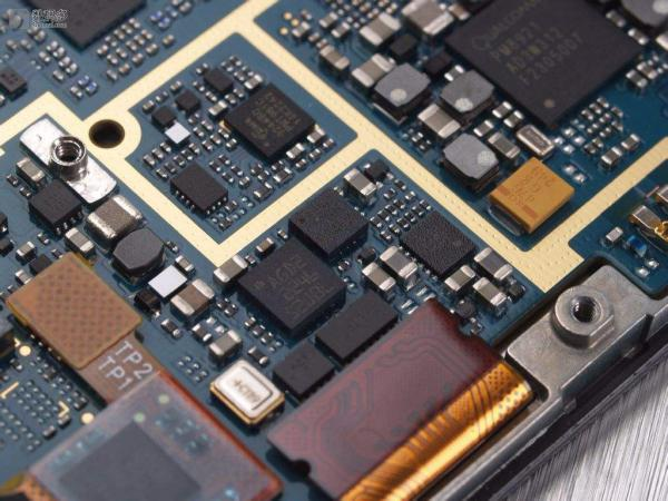 誠(chéng)信收購(gòu)Micron存儲(chǔ)器、NAND 閃存、非易失性、串行EEPROM