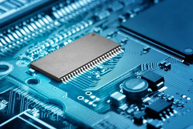 回收瑞薩特定應(yīng)用時(shí)鐘：PCI Express 時(shí)鐘、處理器時(shí)鐘、實(shí)時(shí)時(shí)鐘